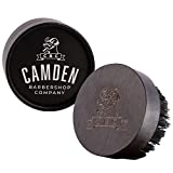 Cepillo para barba Camden Barbershop Company ● estuche incluido ● fabricado en madera de nogal ● para...